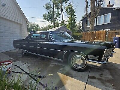 Cadillac-Fleetwood-1968-Black-74030-19