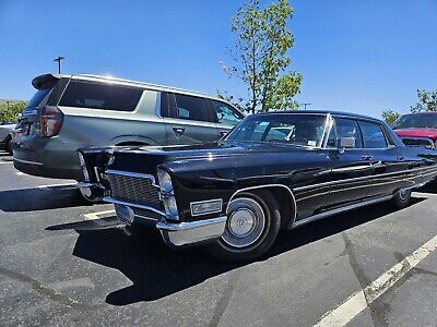 Cadillac-Fleetwood-1968-Black-74030-2