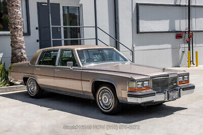 Cadillac-Fleetwood-1986-Gold-Other-Color-0-2