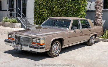 Cadillac-Fleetwood-1986-Gold-Other-Color-0-7