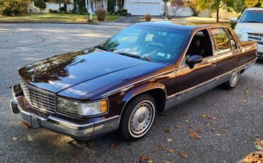 Cadillac-Fleetwood-1994-red-205996