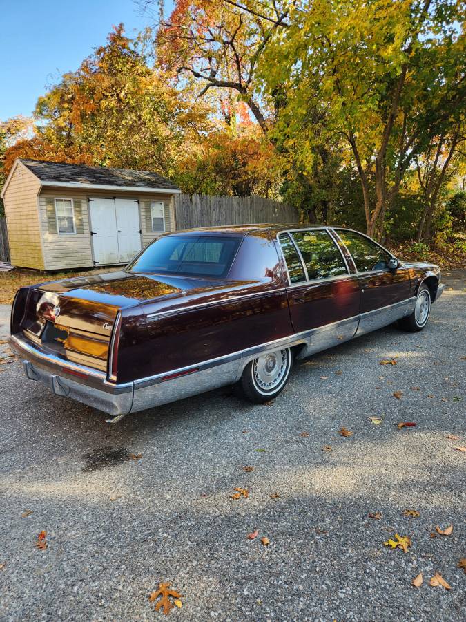 Cadillac-Fleetwood-1994-red-205996-4