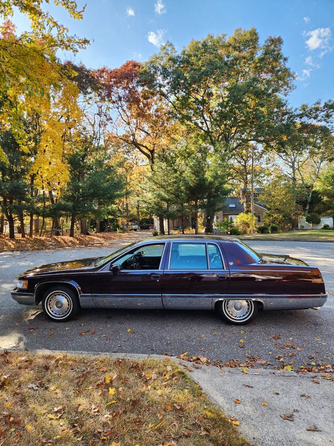 Cadillac-Fleetwood-1994-red-205996-7