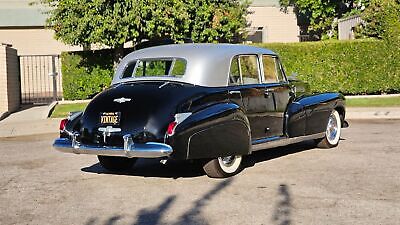 Cadillac-Fleetwood-Berline-1941-Black-Gray-53741-9