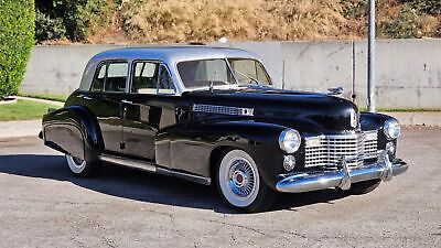 Cadillac-Fleetwood-Berline-1941-Black-Gray-53741