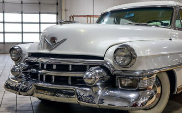 Cadillac-Fleetwood-Berline-1953-Pearl-white-Cream-62951-2