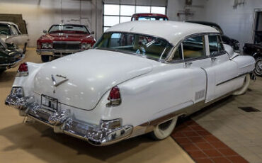 Cadillac-Fleetwood-Berline-1953-Pearl-white-Cream-62951-9