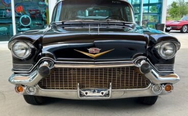 Cadillac-Fleetwood-Berline-1957-Black-Black-125696-1