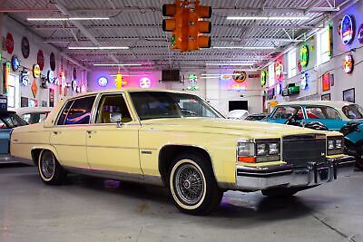 Cadillac Fleetwood Berline 1983 à vendre