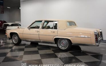 Cadillac-Fleetwood-Berline-1986-Beige-Beige-1181-8