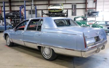 Cadillac-Fleetwood-Berline-1993-Blue-Blue-226197-6