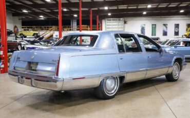 Cadillac-Fleetwood-Berline-1993-Blue-Blue-226197-8