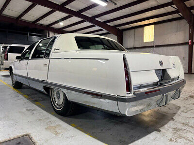 Cadillac-Fleetwood-Berline-1994-White-Burgundy-24718-18