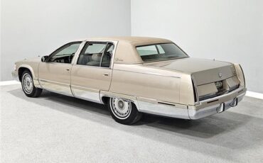 Cadillac-Fleetwood-Berline-1995-Light-Driftwood-Metallic-Tan-113806-3