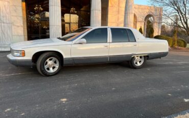 Cadillac-Fleetwood-Berline-1995-White-Tan-148864-18