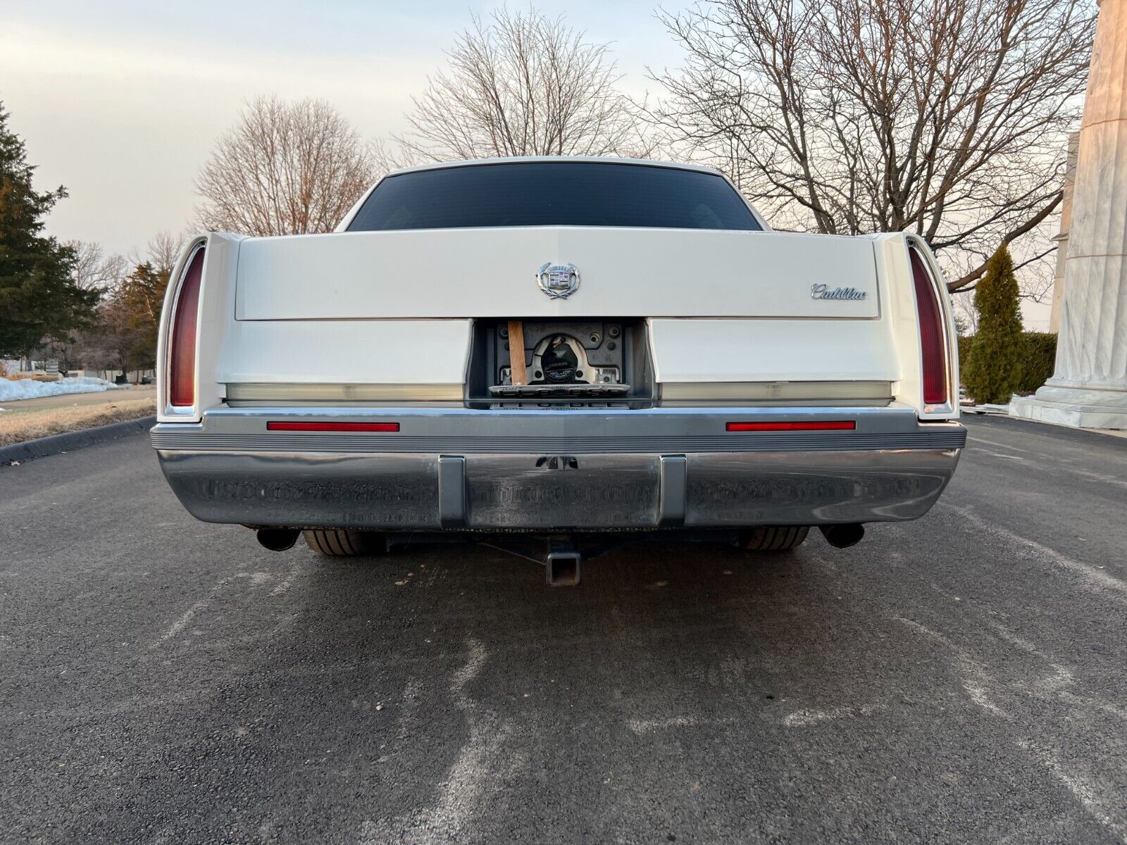 Cadillac-Fleetwood-Berline-1995-White-Tan-148864-23