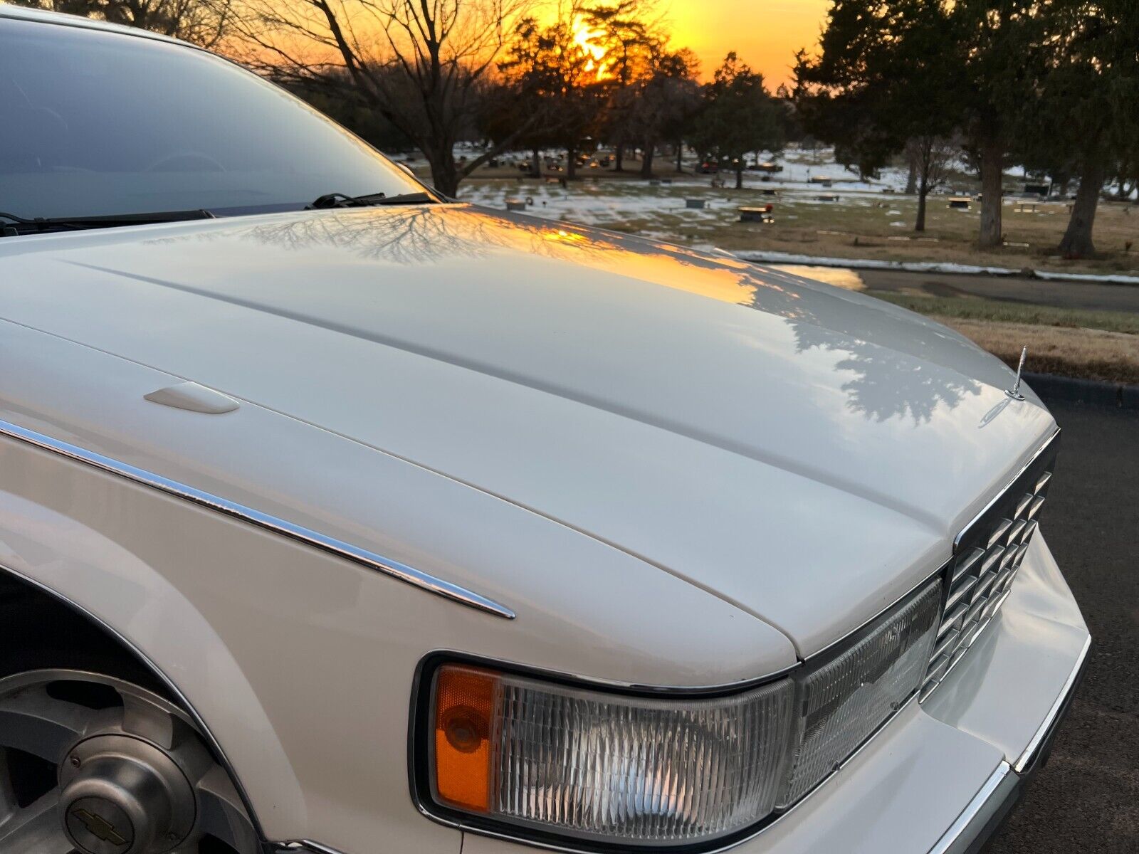 Cadillac-Fleetwood-Berline-1995-White-Tan-148864-29