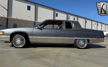 Cadillac-Fleetwood-Cabriolet-1989-Gray-Gray-170656-3