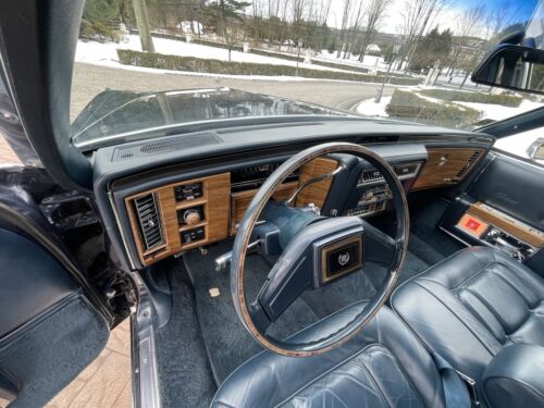 Cadillac-Fleetwood-Coupe-1985-Blue-Blue-78858-14