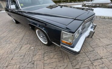 Cadillac-Fleetwood-Coupe-1985-Blue-Blue-78858-2