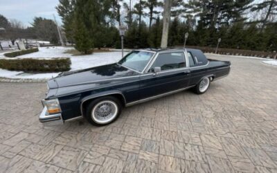 Cadillac Fleetwood Coupe 1985 à vendre