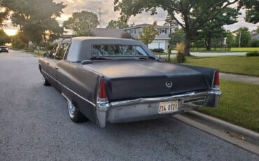 Cadillac-Fleetwood-Limousine-1969-99999-4