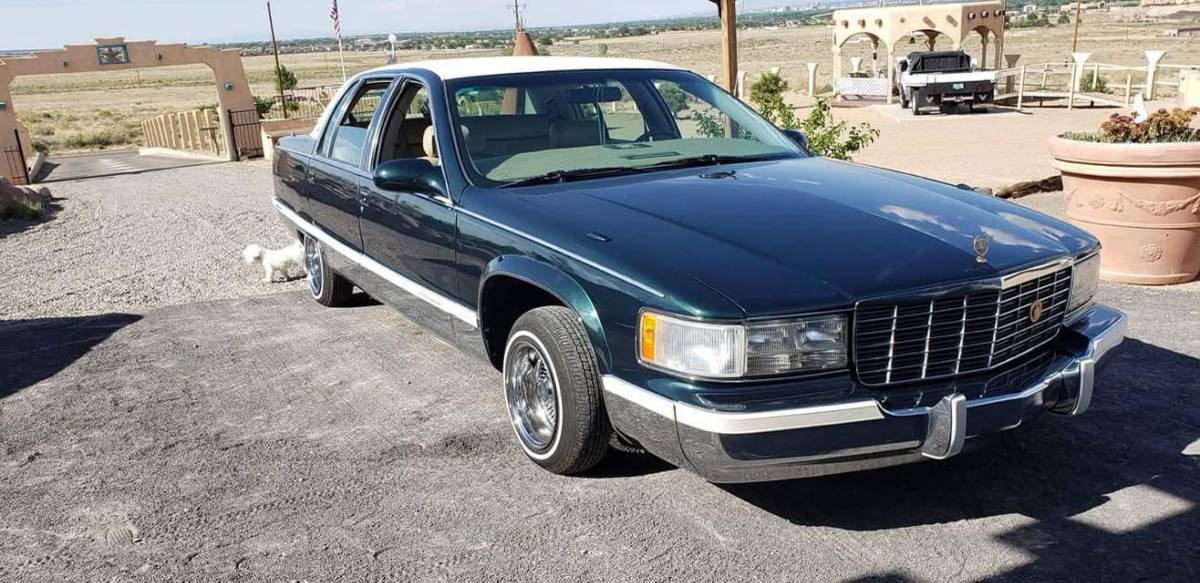 Cadillac-Fleetwood-brougham-1995-green-160934-3