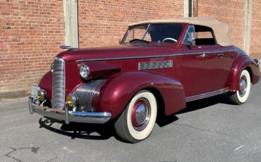 Cadillac-Lasalle-1939-red-159325-22