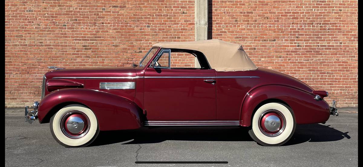 Cadillac-Lasalle-1939-red-159325