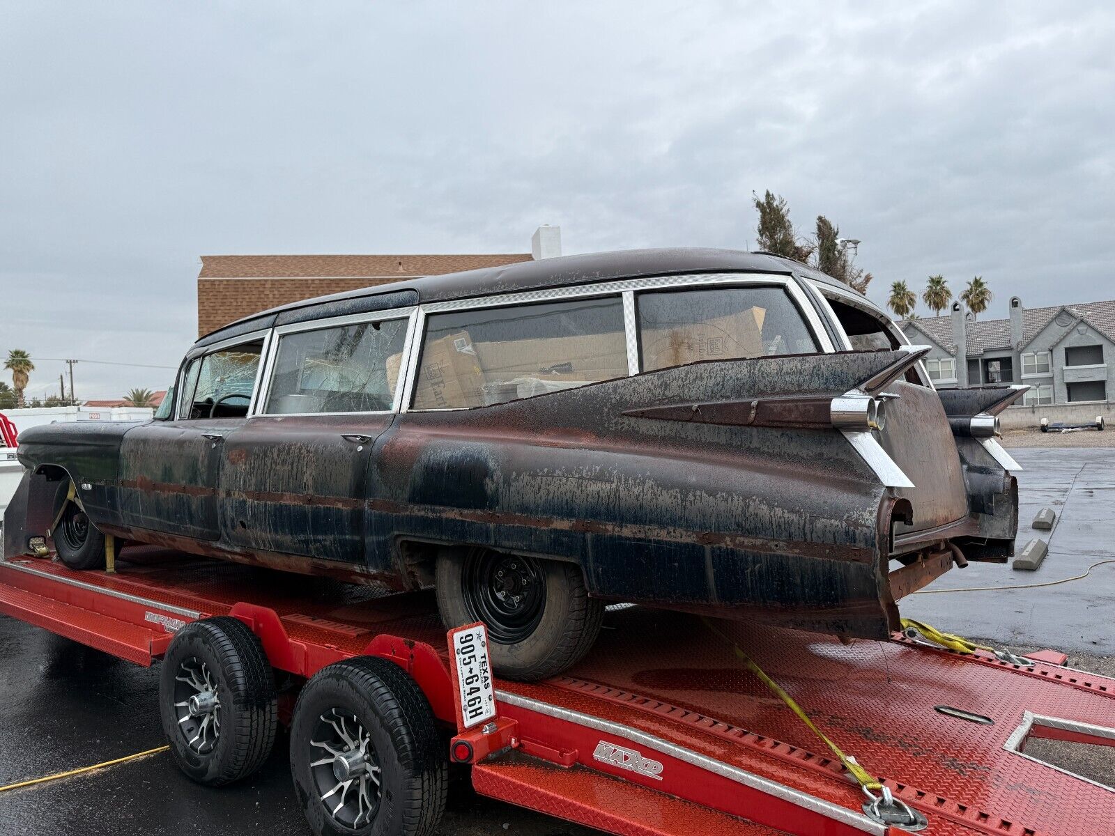 Cadillac-MIller-Meteor-Futura-Duplex-Ghostbusters-ECTO-1-1959-Black-Black-0-1