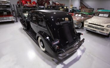 Cadillac-Model-370-D-Fleetwood-V-12-Berline-1934-Black-Gray-86100-10