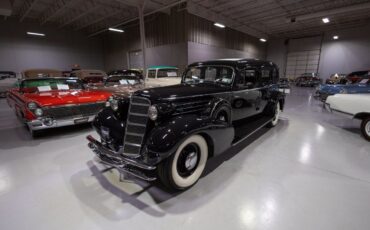 Cadillac-Model-370-D-Fleetwood-V-12-Berline-1934-Black-Gray-86100-12