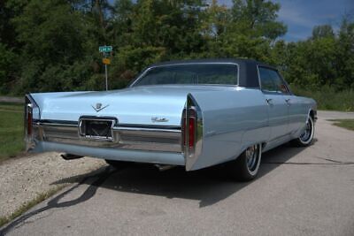 Cadillac-Sedan-deville-Berline-1966-Powder-Blue-Blue-110163-7