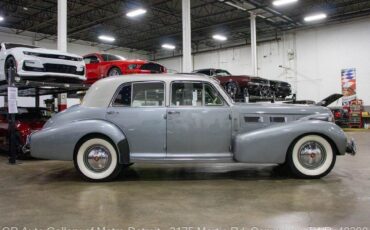 Cadillac-Series-60-1940-Silver-Gray-134878-7