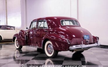 Cadillac-Series-60-Berline-1940-Oxblood-Maroon-Gray-46901-9