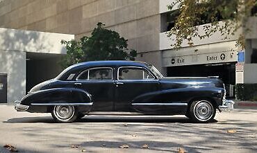 Cadillac-Series-60-Berline-1946-Black-Tan-140752-10