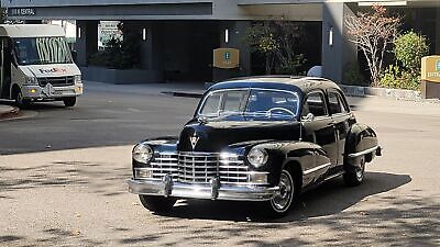 Cadillac-Series-60-Berline-1946-Black-Tan-140752-3