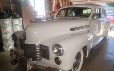 Cadillac-Series-62-1941-130357