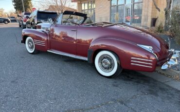 Cadillac-Series-62-1941-Maroon-Black-53567-17