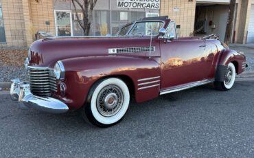 Cadillac-Series-62-1941-Maroon-Black-53567-26