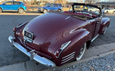 Cadillac-Series-62-1941-Maroon-Black-53567-3