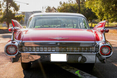 Cadillac-Series-62-Berline-1959-Red-White-148026-6