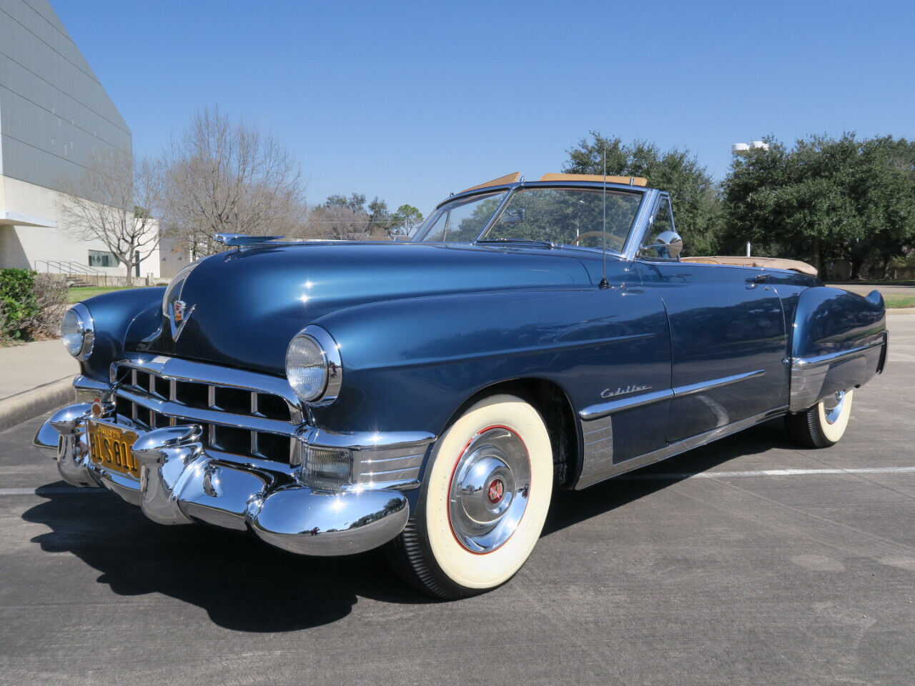 Cadillac-Series-62-Cabriolet-1949-Blue-Brown-101432-3