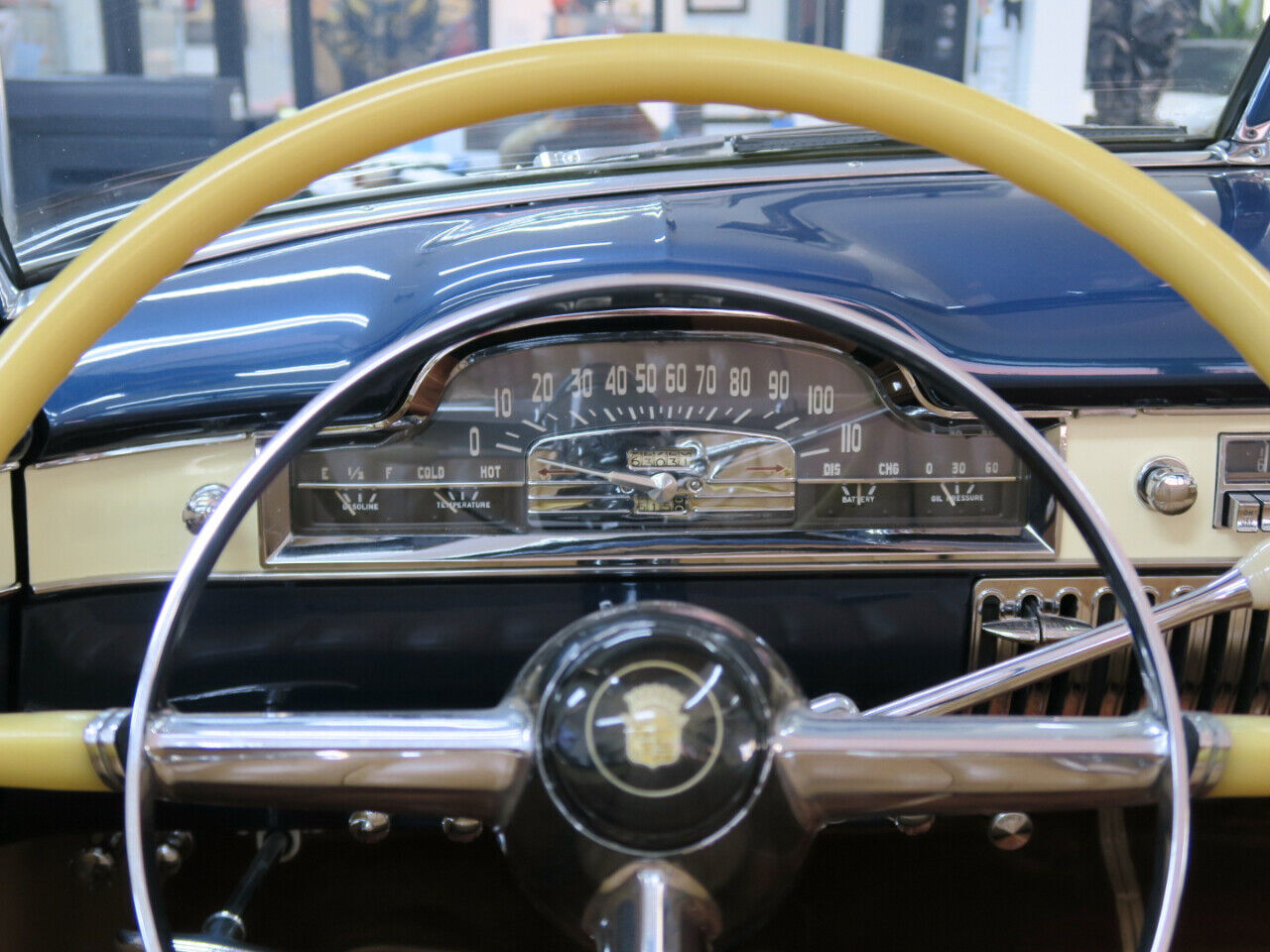 Cadillac-Series-62-Cabriolet-1949-Blue-Brown-101432-30