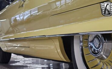 Cadillac-Series-62-Cabriolet-1961-Yellow-White-54798-11