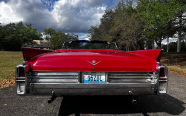 Cadillac-Series-62-Cabriolet-1963-Red-Black-126779-11