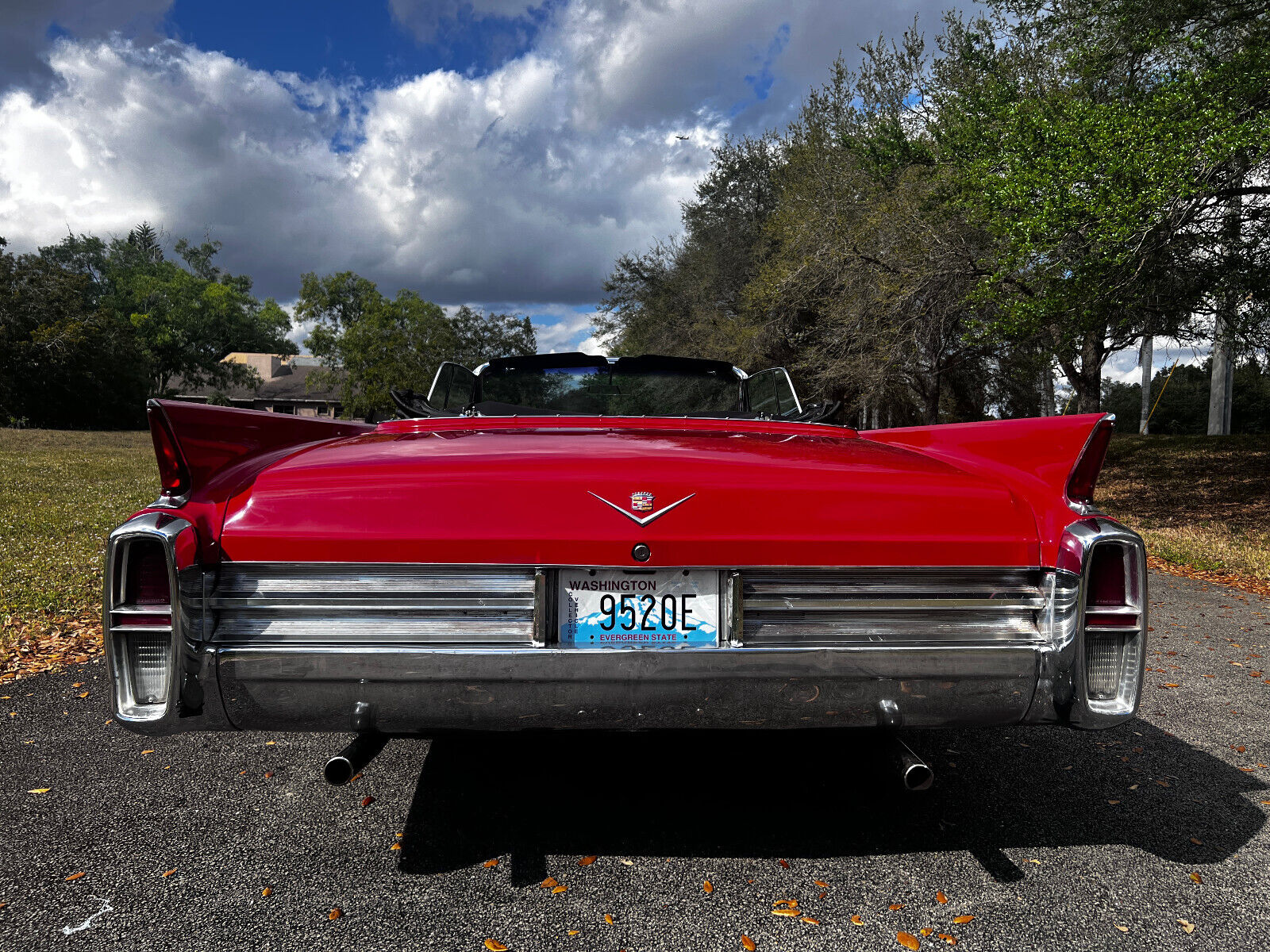 Cadillac-Series-62-Cabriolet-1963-Red-Black-126779-11