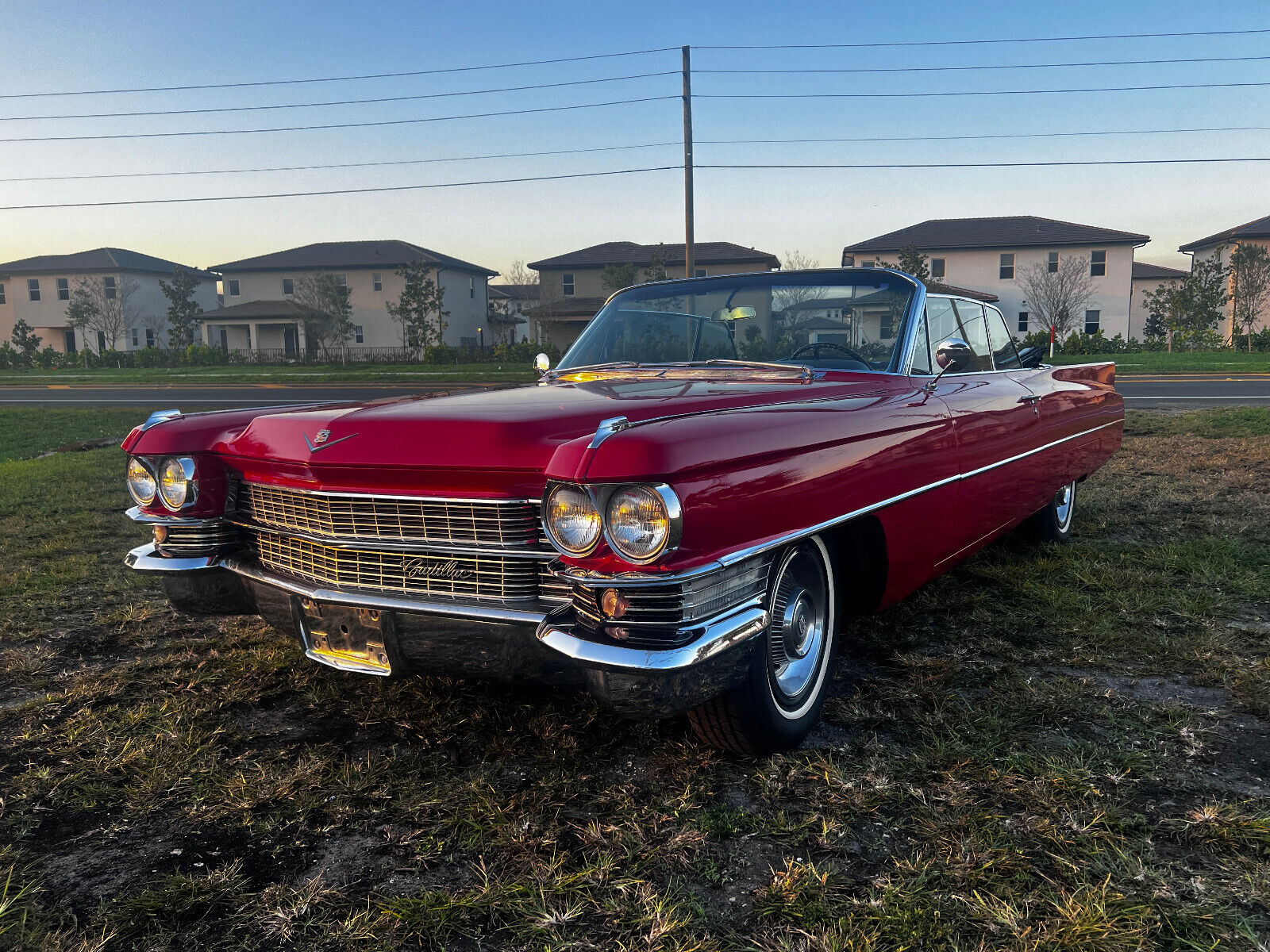 Cadillac-Series-62-Cabriolet-1963-Red-Black-126779-16