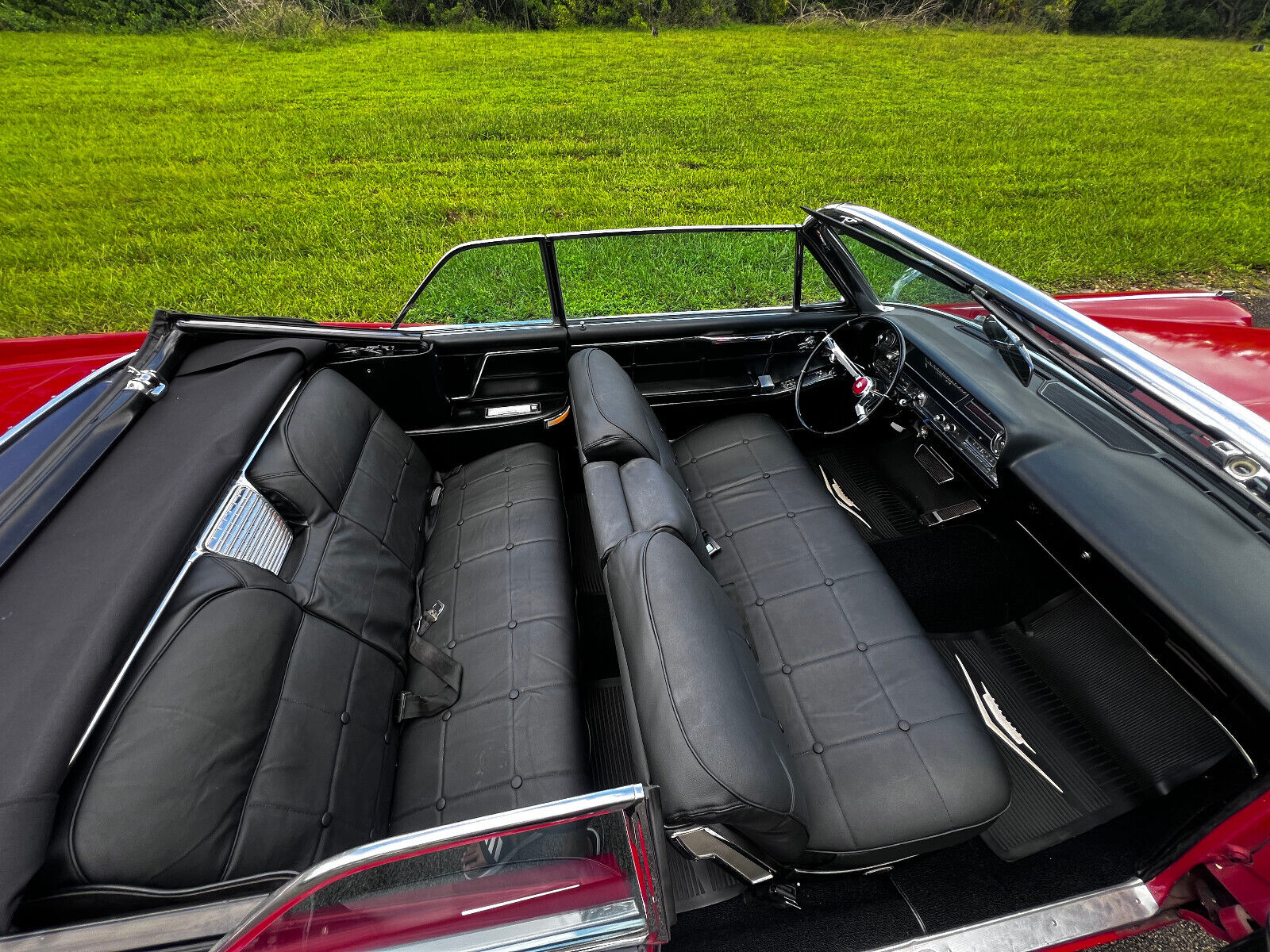 Cadillac-Series-62-Cabriolet-1963-Red-Black-126779-21