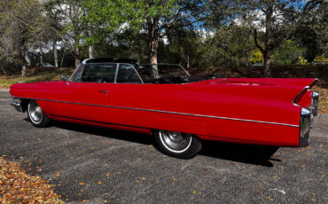 Cadillac-Series-62-Cabriolet-1963-Red-Black-126779-24